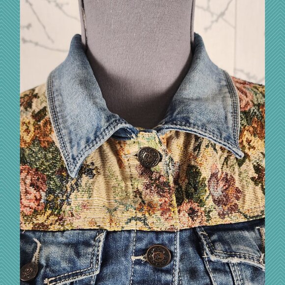 Forever 21 Tapestry Panel Denim Jacket - Picture 2 of 7